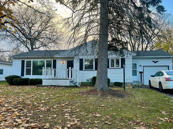 25 Merrydale Dr, Rochester, NY 14624