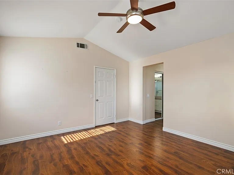 9 Acorn Rdg — Photo 30
