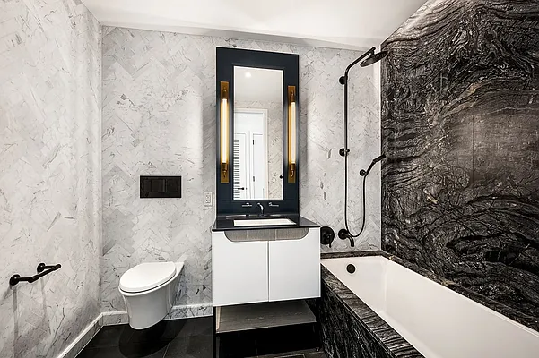 Rented by MNS | media 6