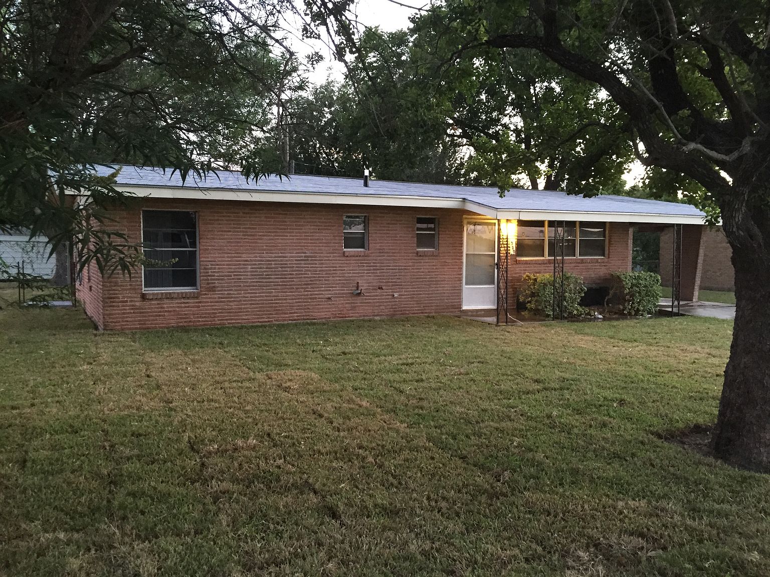 320 E 6th St, San Juan, TX 78589 Zillow