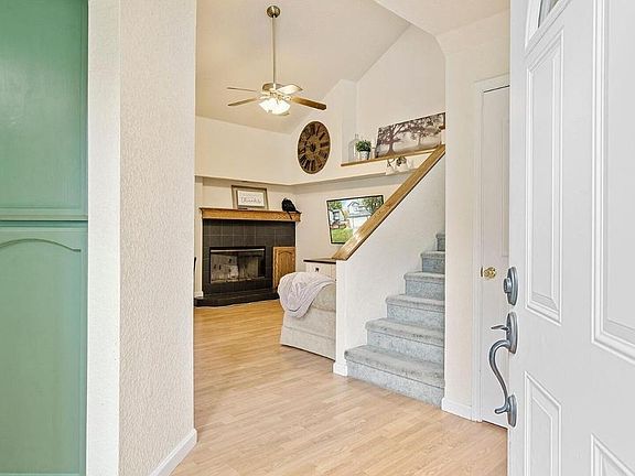 5th image of 350 Laurelwood Cir