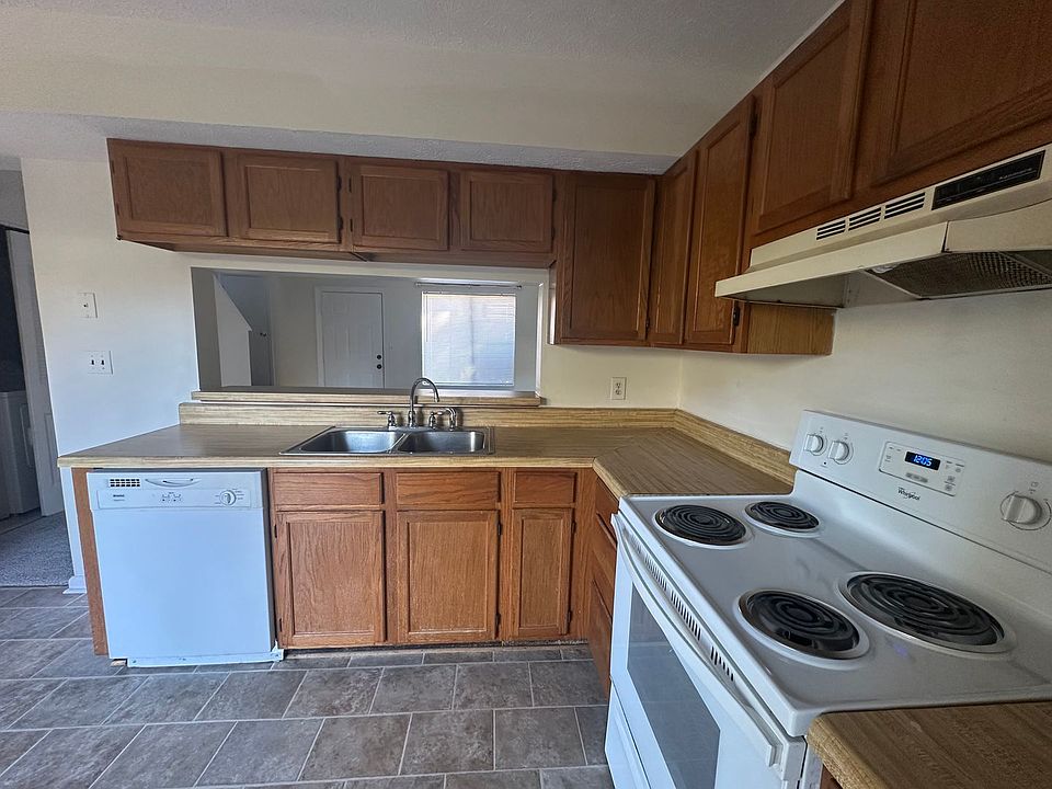 1st image of 100 Montview Forest Dr