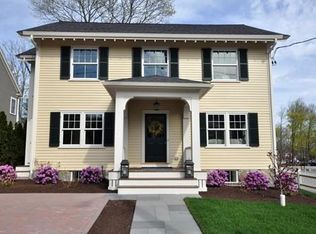 15 Fletcher Rd, Bedford, MA 01730