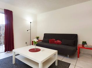 3286 Chestnut St NW, Washington, DC 20015