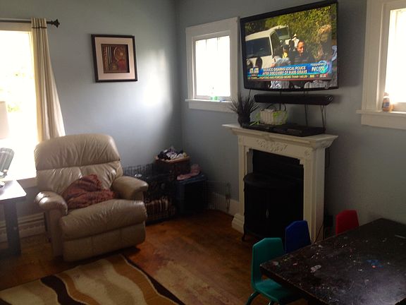 4th image of 505 W Huron Ave
