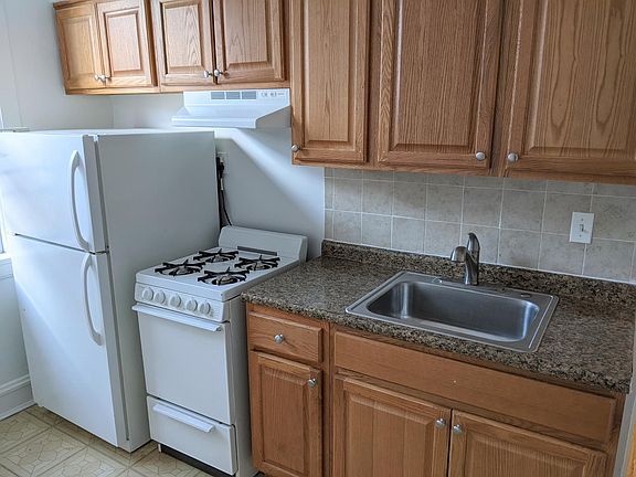 5th image of 731 Hinman Ave APT 3E