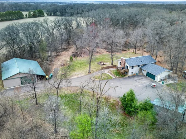 10800 385th St, North Branch, MN 55056