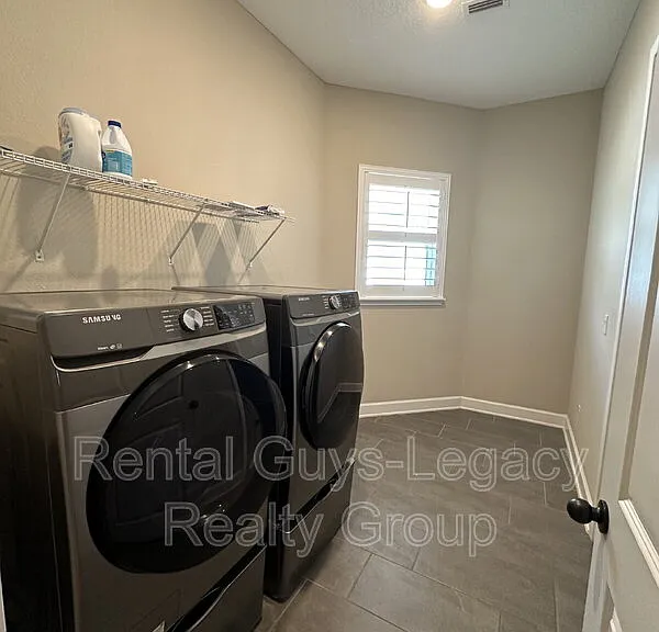 813 Crosswater Lake Dr — Photo 13