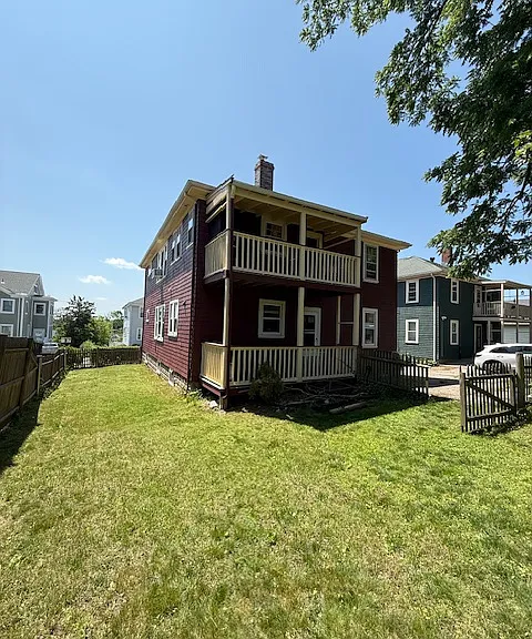 45 Westmoreland St #2L — Photo 2