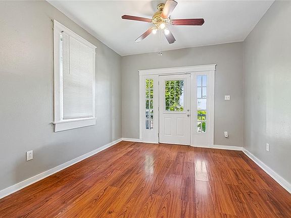 3rd image of 1029-31 Lamanche St