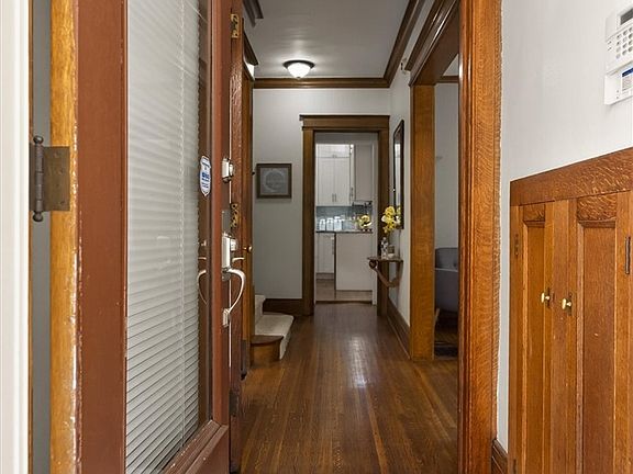 2nd image of 34 Erion Cres