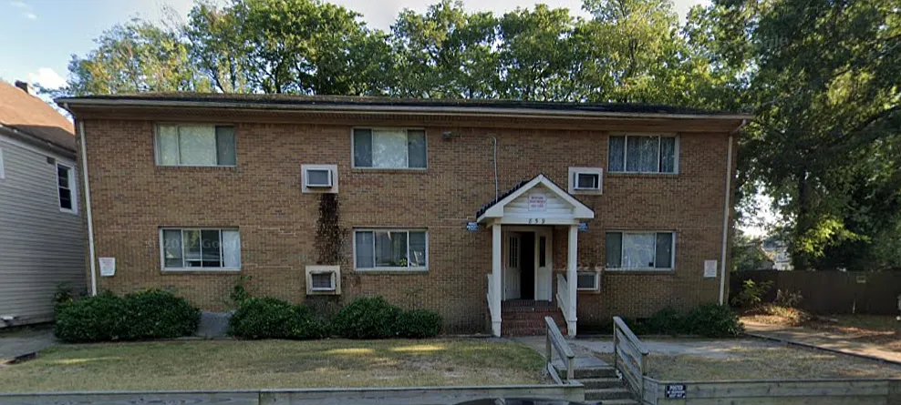 2 bed, 800 sqft, $1,100 — Photo 1