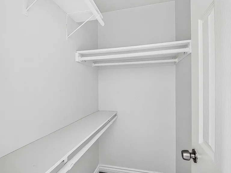 1024 Loma Avenue — Photo 39