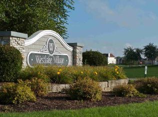 4289 Westlake Village Dr, Winnebago, IL 61088