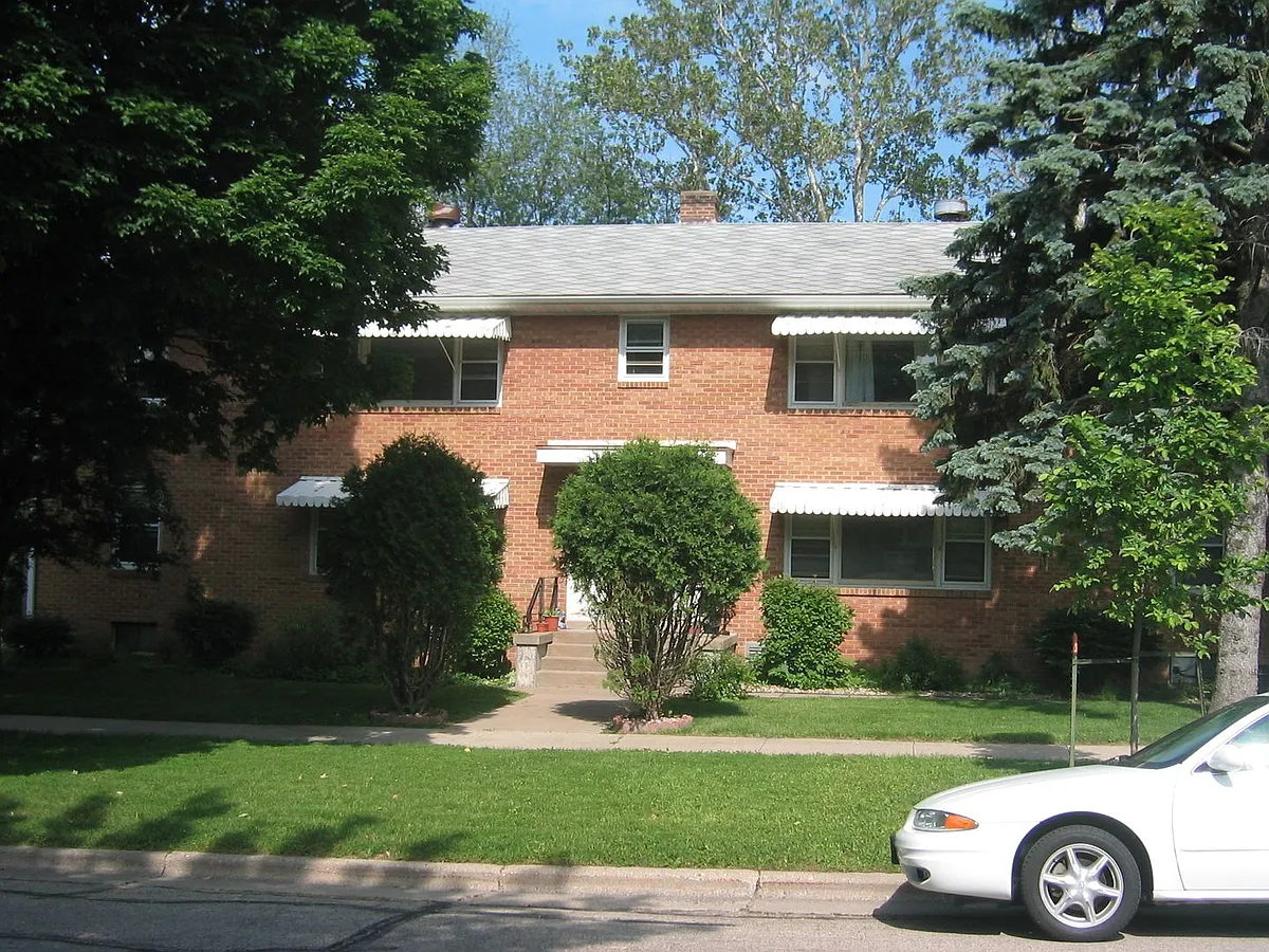 Building Photo - 401 Berwyn Dr