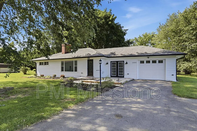 13242 Greensburg Rd