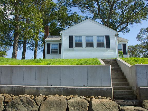 NEW SEAWALL & RIPRAP