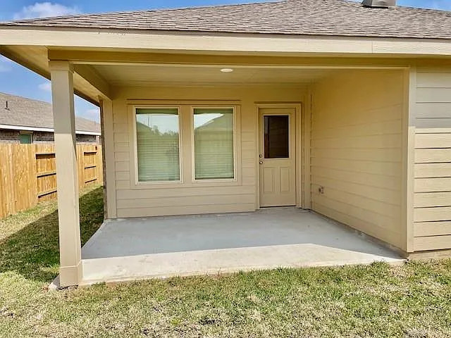 18646 Gravago Ln — Photo 18