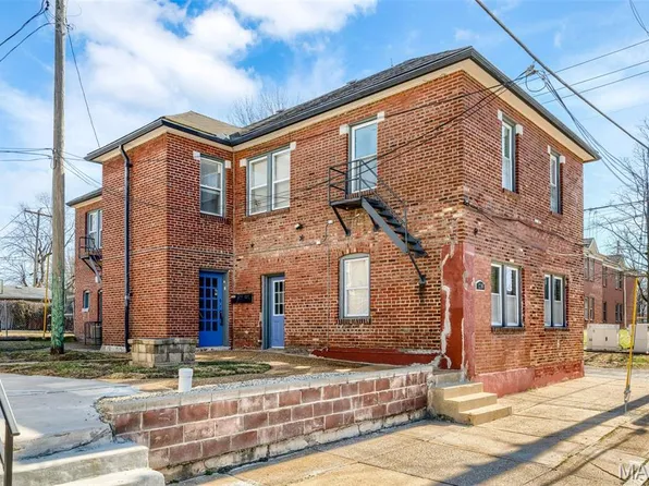 1210 S Newstead Ave, Saint Louis, MO 63110