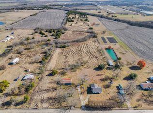 324 N Greenville Rd, Nevada, TX 75173