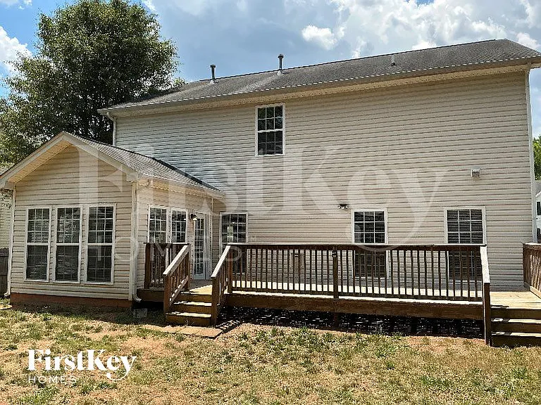 1317 Sharp Ridge Rd — Photo 10