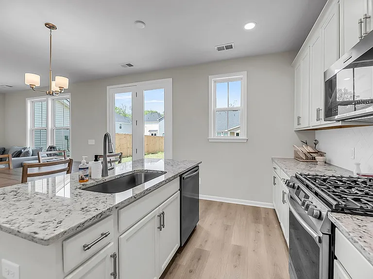 8713 Revival Rd — Photo 12