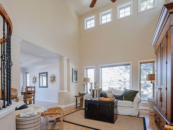 5th image of 30390 Beaver Creek Ln