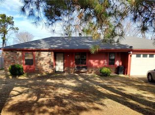 103 Elizabeth, Pocola, OK 74902
