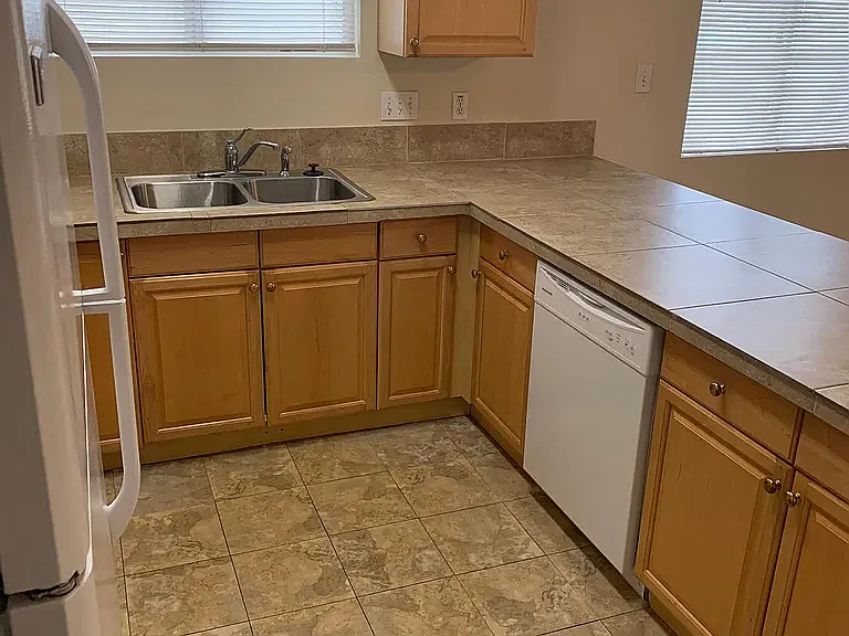 104 Stach Dr #B — Photo 3