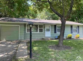 1626 W 20th Ter, Lawrence, KS 66046