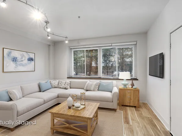 Grand City Heights, 333 Commerce Ave SW APT 1, Grand Rapids, MI 49503