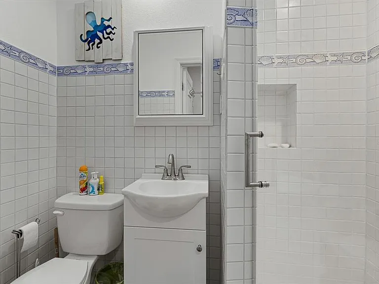 1928 Harbourside Dr #1402 — Photo 13
