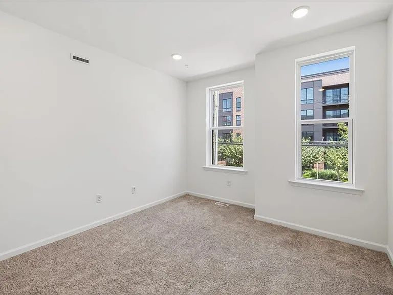 500 Willow St #508 — Photo 16