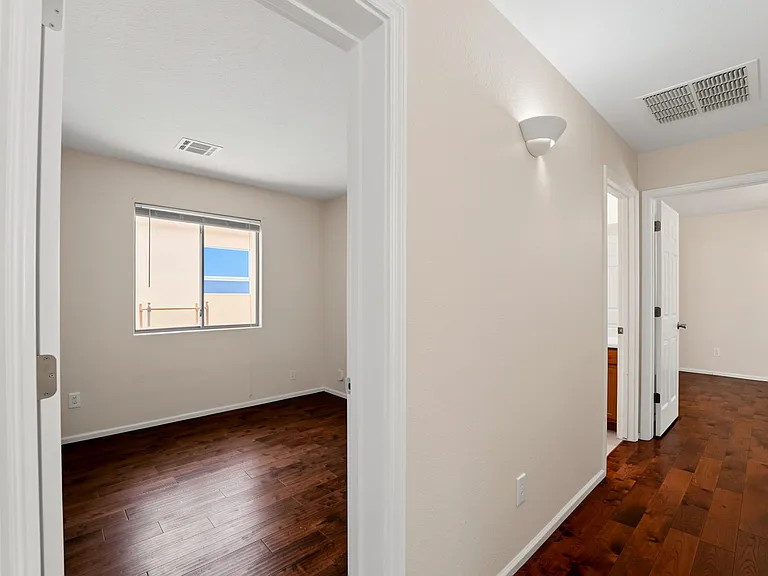 42551 W Hillman Dr — Photo 17