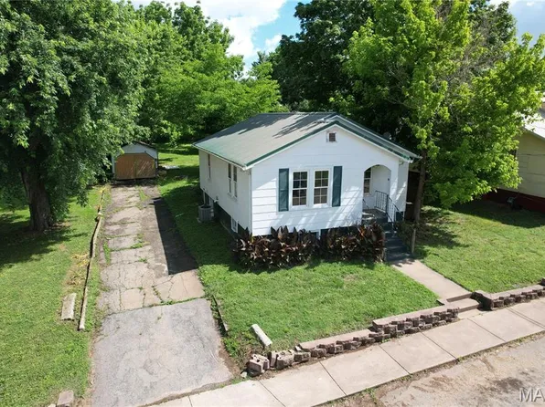 412 Lindell St, Fredericktown, MO 63645