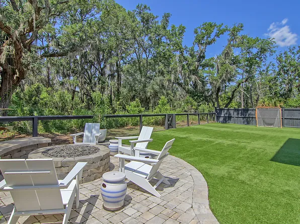 2609 Josiah St, Charleston, SC 29492