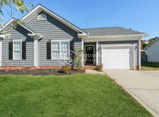 9314 Broken Pine Ln, Charlotte, NC 28269