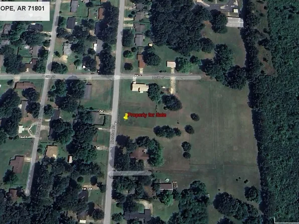 E 5th St, Hope, AR 71801