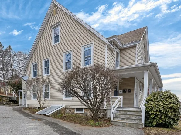 17 Mason St, Hudson, MA 01749