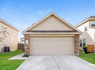 4022 Silver Ranch Rd, Houston, TX 77014