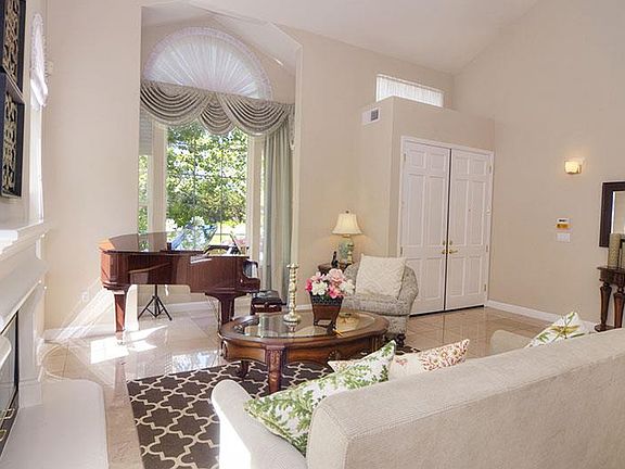 4th image of 18908 Bellgrove Cir