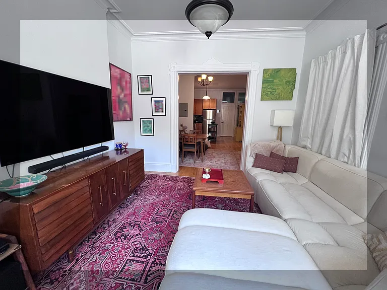 579 Bergen St #1 — Photo 4