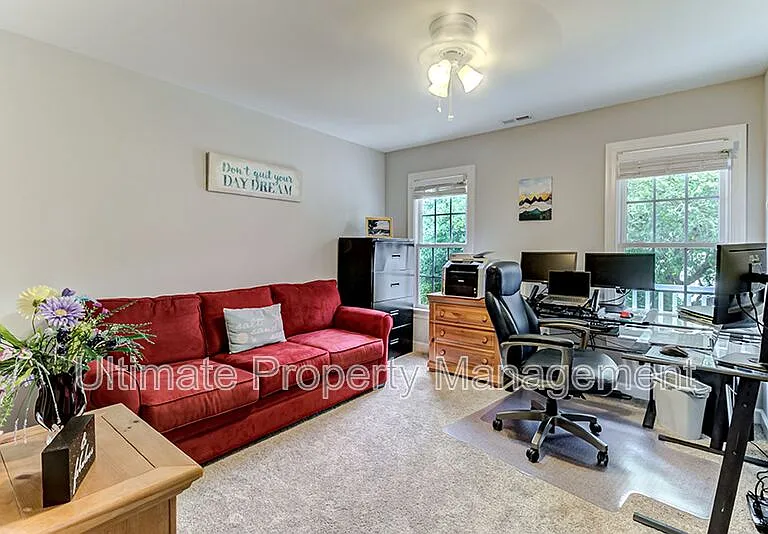 7022 Cayman Ct — Photo 25