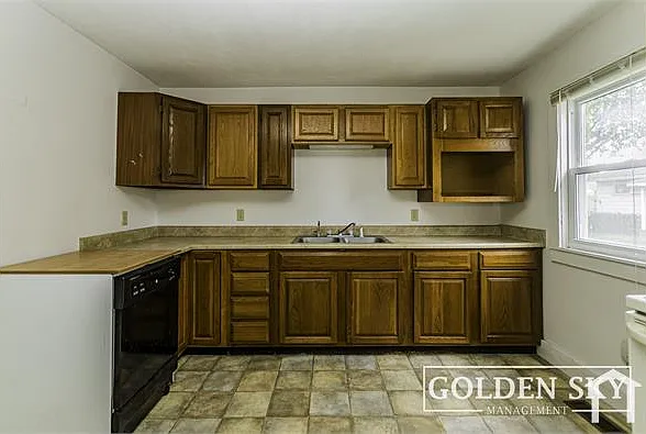 1417 W Memorial Dr #1 — Photo 13