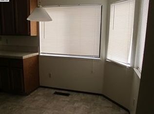 301 Del Monte Way, Pinole, CA 94564