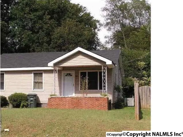 2804 Union Dr NW, Huntsville, AL 35816