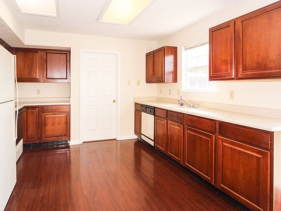 5th image of 1 Kimbrough Ct