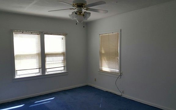 4th image of 2273 12th Ave
