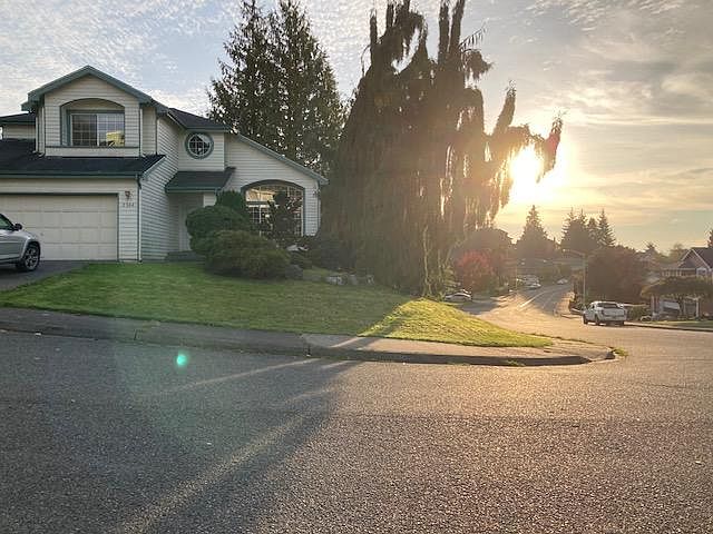 1st image of 7304 58th Pl NE