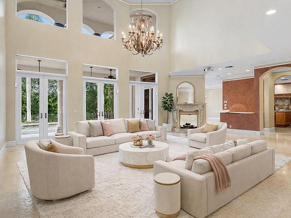 5th image of 4255 Gleneagles Drive